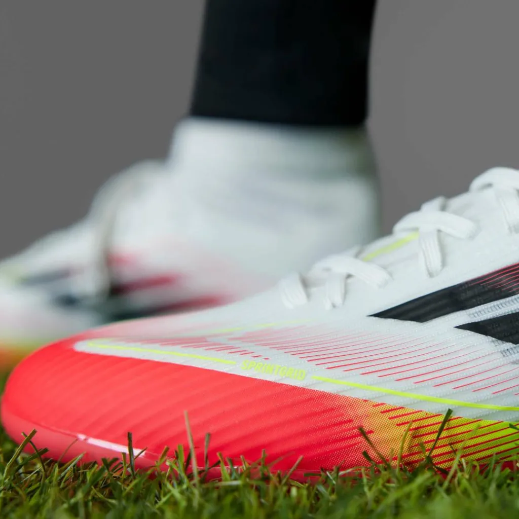 Voetbalschoenen-adidas F50 League FG MG Mid voetbalschoenen heren cloud white core black solar yellow