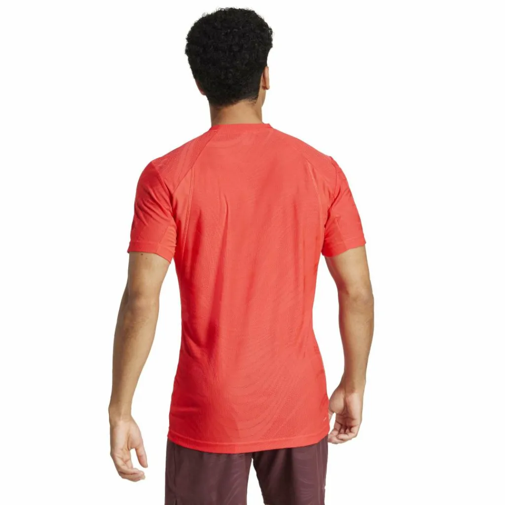 Tenniskleding-adidas Pro FreeLift tennisshirt heren semi lucid red