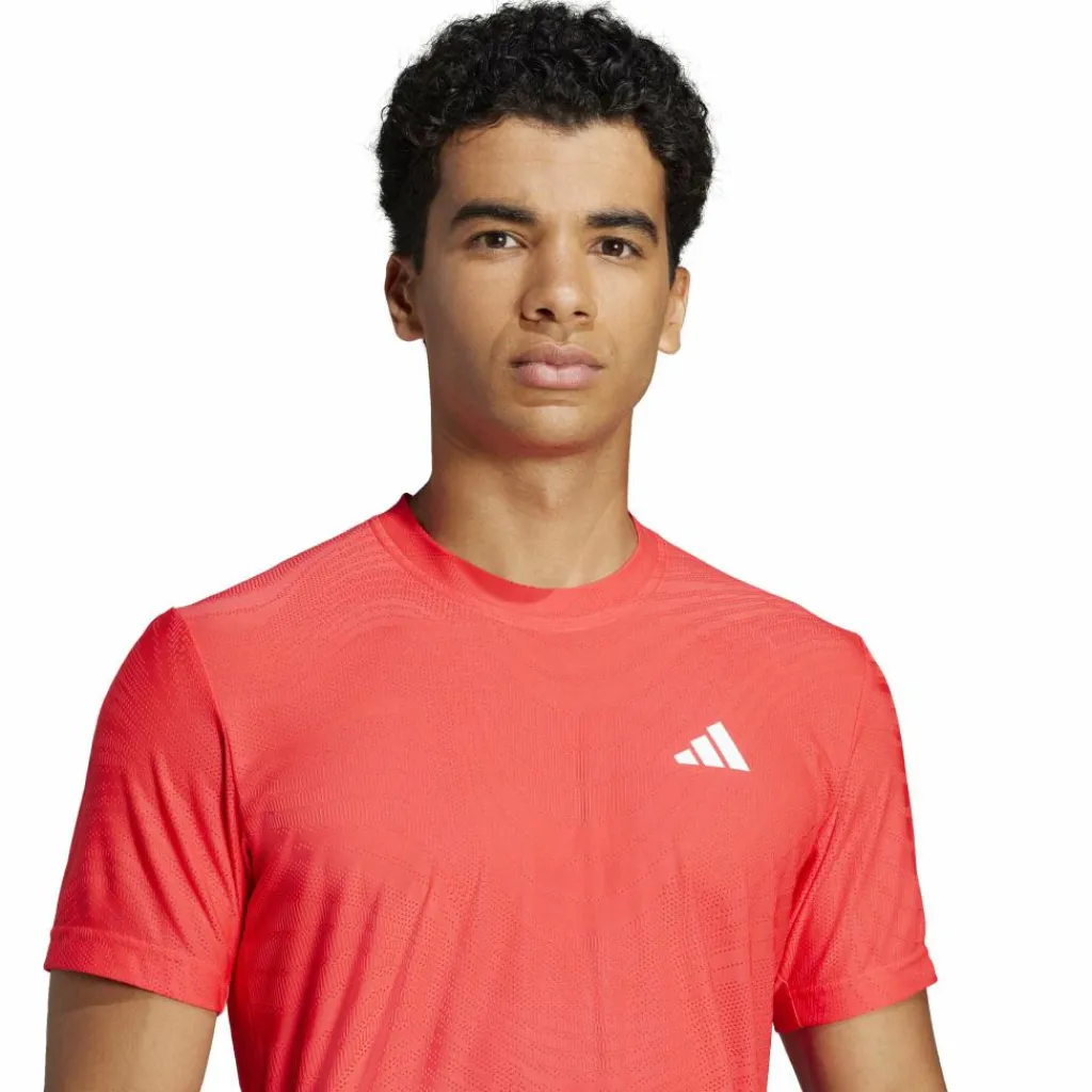 Tenniskleding-adidas Pro FreeLift tennisshirt heren semi lucid red