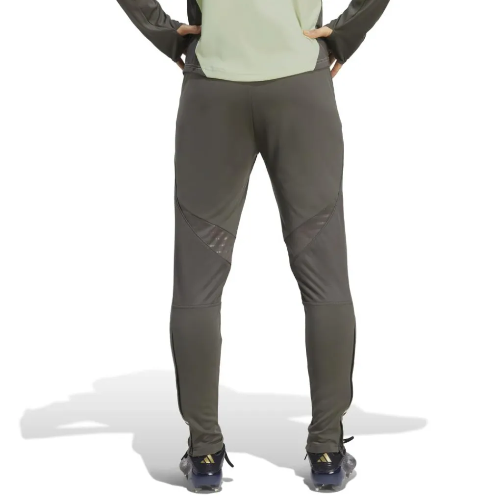 Voetbalkleding-adidas Real Madrid Tiro 25 trainingsbroek heren utility grey