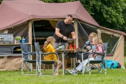 Campooz campingtafel met lectuurnet 120 x 72 cm< Campingtafels