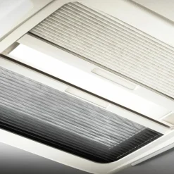 Airco's-Dometic FreshLight 2200 airco
