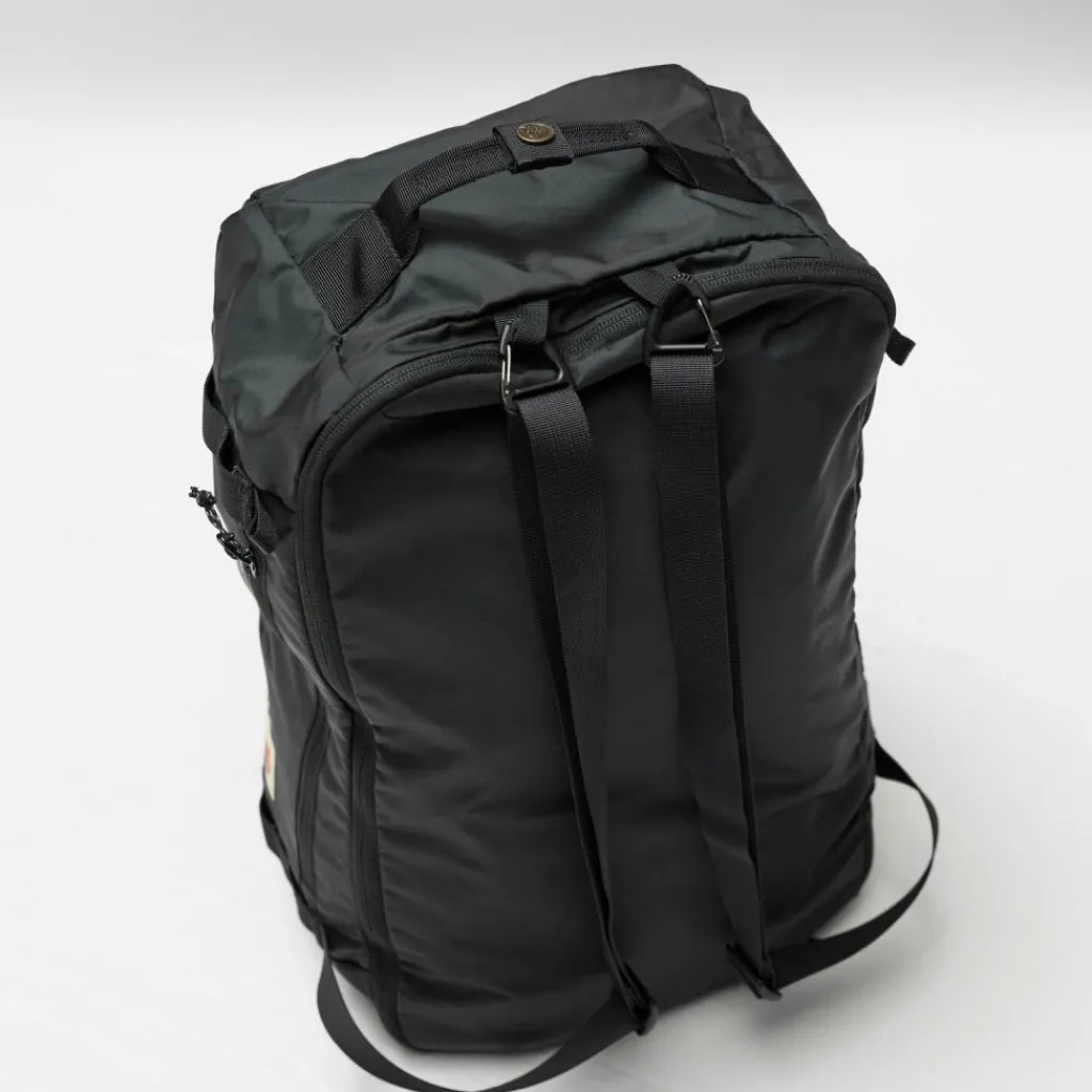 Reistassen-Fjällräven High Coast 22 liter reistas black