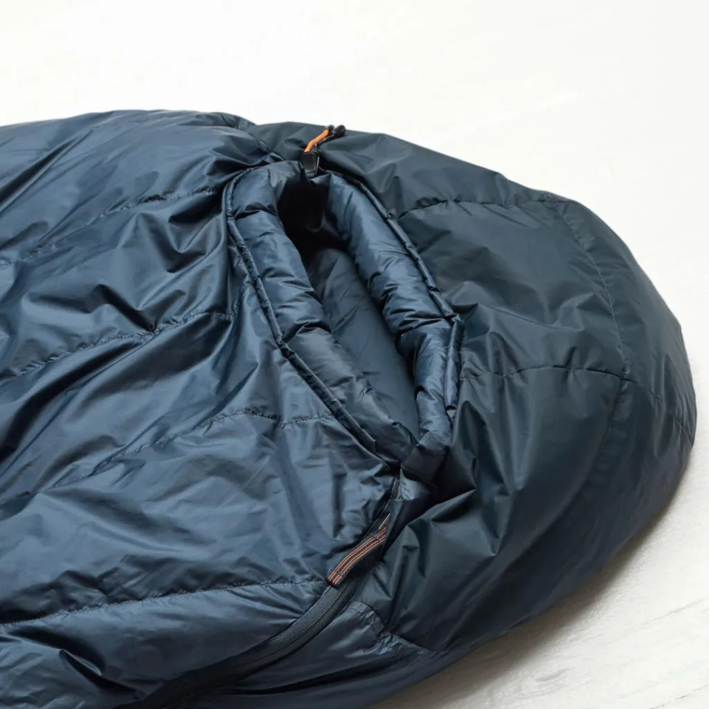 Fjällräven Keb Two Seasons Long mummy slaapzak navy< Slaapzakken