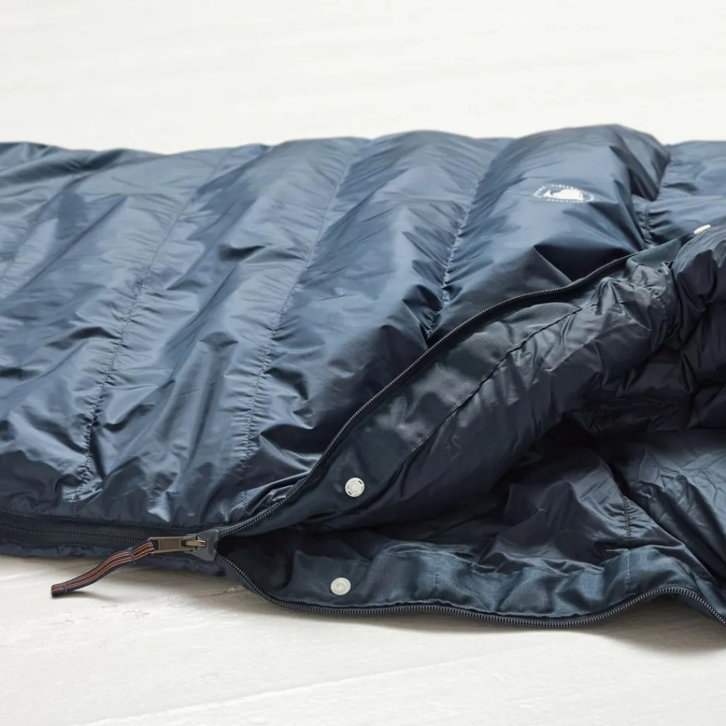 Fjällräven Keb Two Seasons Long mummy slaapzak navy< Slaapzakken