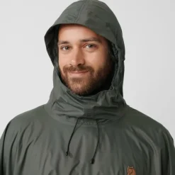 Fjällräven Trekking poncho graphite< Regenkleding & -Laarzen