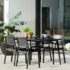 Tuinstoelen-Keter Metaline stapelbare tuinstoel zwart