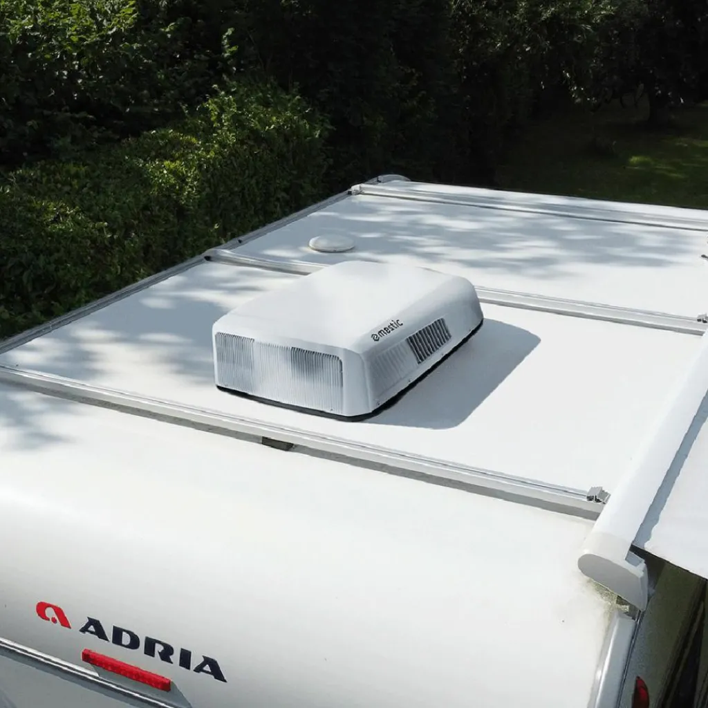 Mestic RTA-2600 Inverter airco met luchtverdeelbox< Airco's