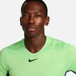 Tenniskleding-Nike Court Dri-FIT Advantage tennisshirt heren lime blast deep jungle black
