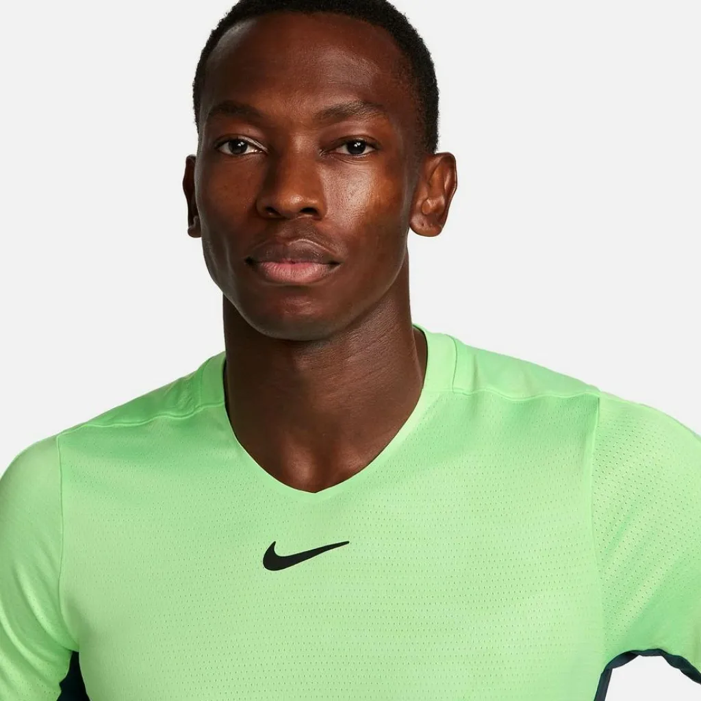 Tenniskleding-Nike Court Dri-FIT Advantage tennisshirt heren lime blast deep jungle black