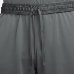 Voetbalkleding-Nike Dri-FIT Academy voetbalbroekje heren iron grey zwart sunset pulse