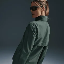 Hardloopkleding-Nike Fast Repel hardloopjack dames vintage green black