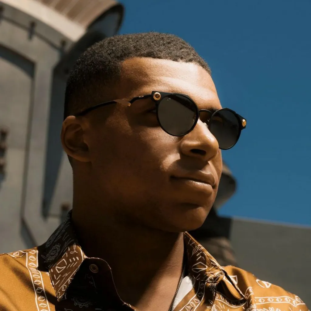 Zonnebrillen-Oakley Deadbolt Kylian Mbappe Collection zonnebril prizm black satin black