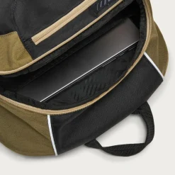 Overige Rugzakken-Oakley Enduro 3.0 15 inch laptop rugzak 20 liter army green pebble