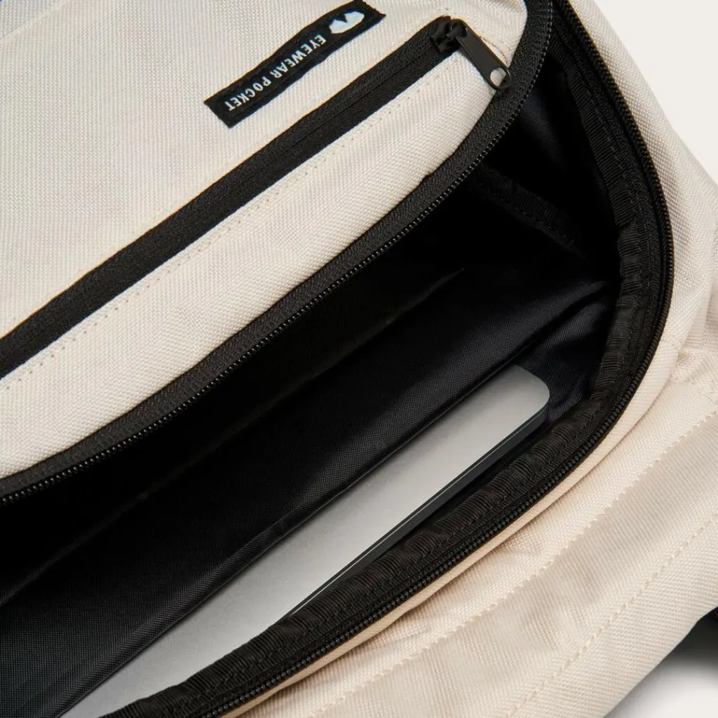 Overige Rugzakken-Oakley Enduro 4.0 15 inch laptop rugzak 25 liter mist