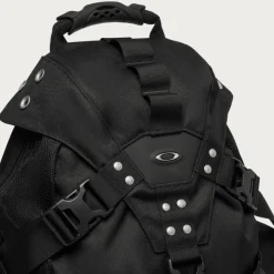 Oakley Icon RC 15 inch laptop rugzak 32 liter blackout< Overige Rugzakken