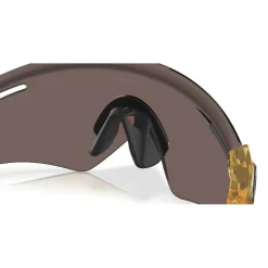 Zonnebrillen-Oakley QNTM Kato zonnebril transparent light curry