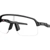 Oakley Sutro Lite S zonnebril clear to black iridium  photochromic matte black< Zonnebrillen