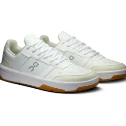 On THE ROGER Clubhouse schoenen heren white ivory< Schoenen