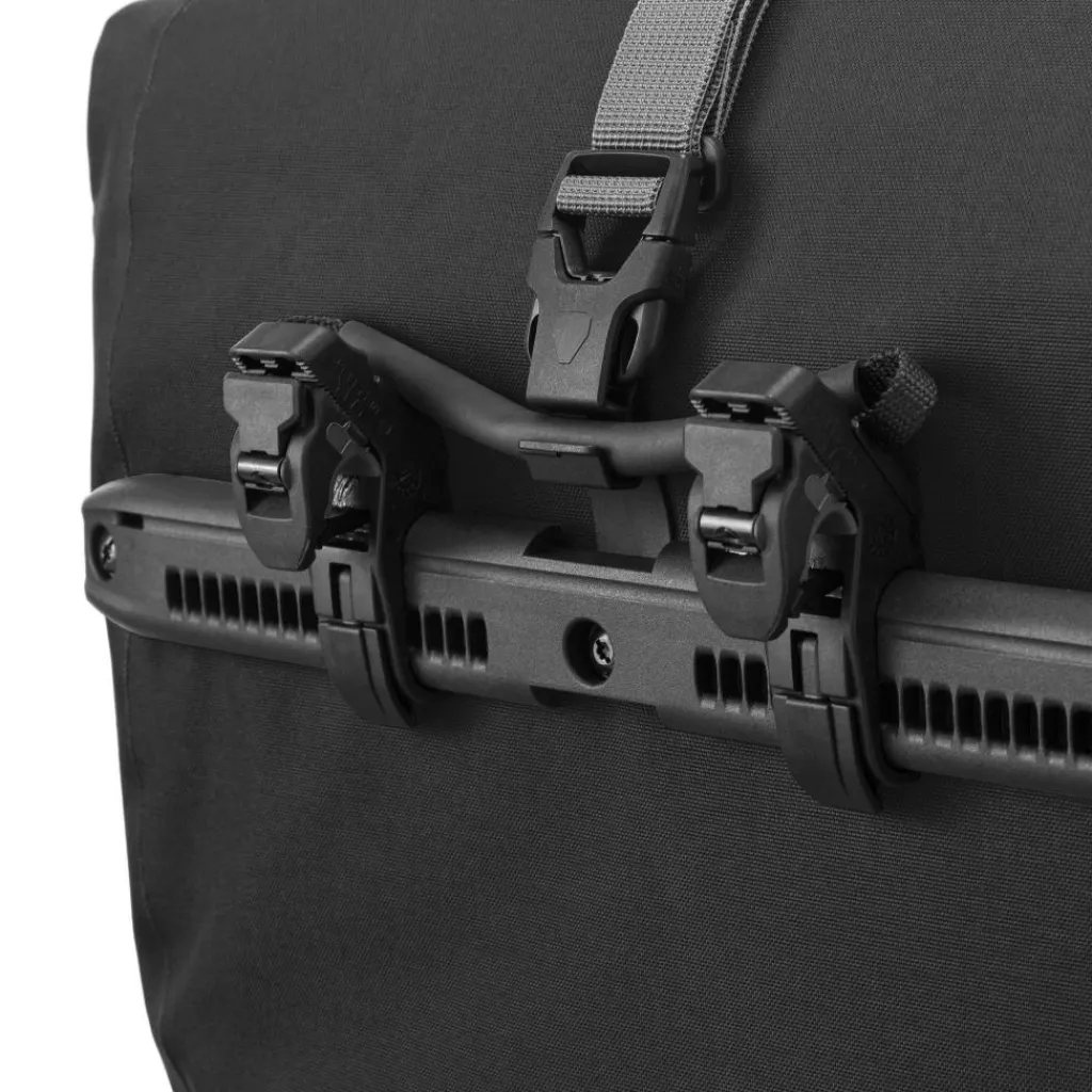 Ortlieb Back-Roller Plus QL2.2 23 liter fietstas black< Fietstassen