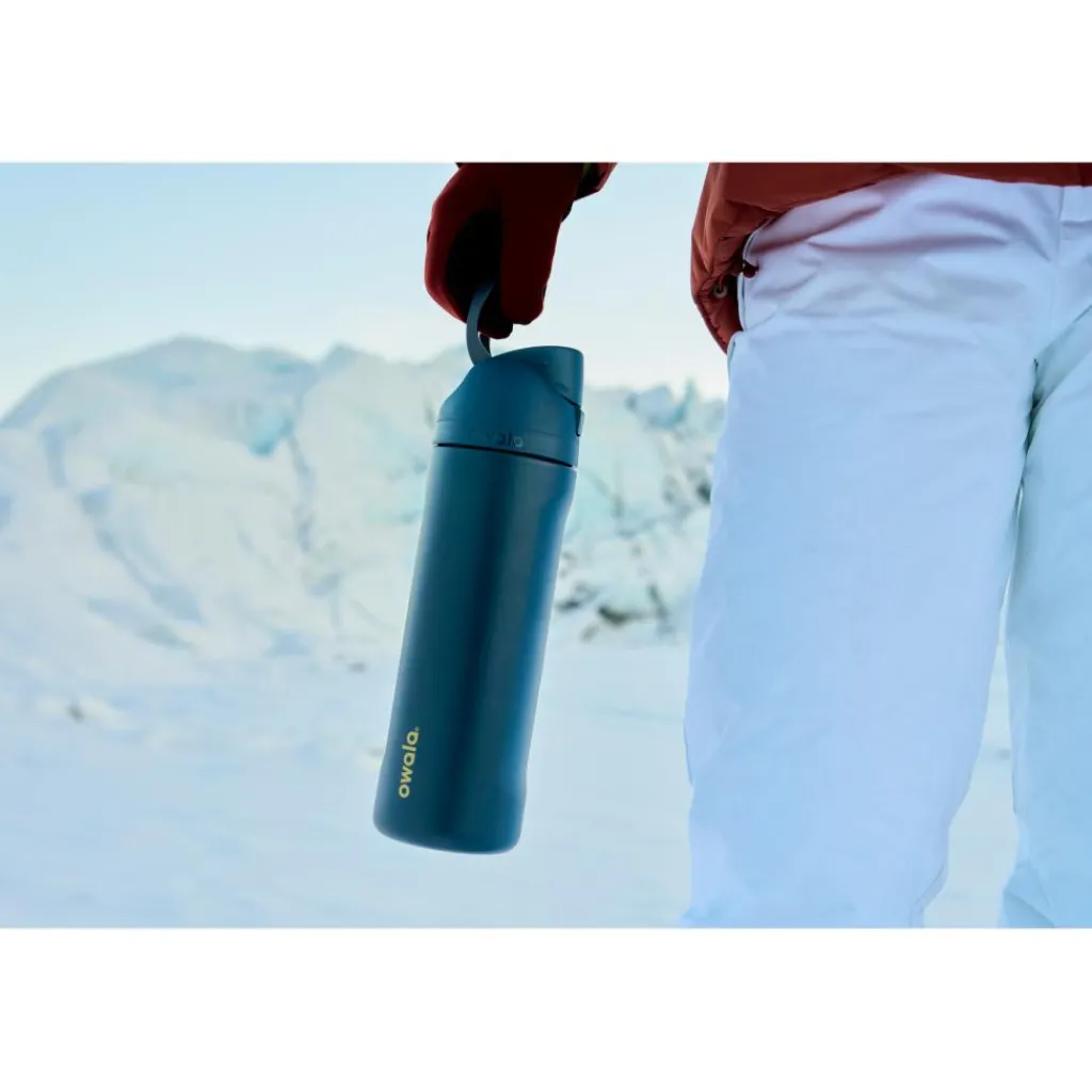 Owala FreeSip drinkfles 710 ml winter nights< Drinkflessen