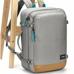 PacSafe GO Anti Theft Carry On rugzak 34 liter stone< Overige Rugzakken