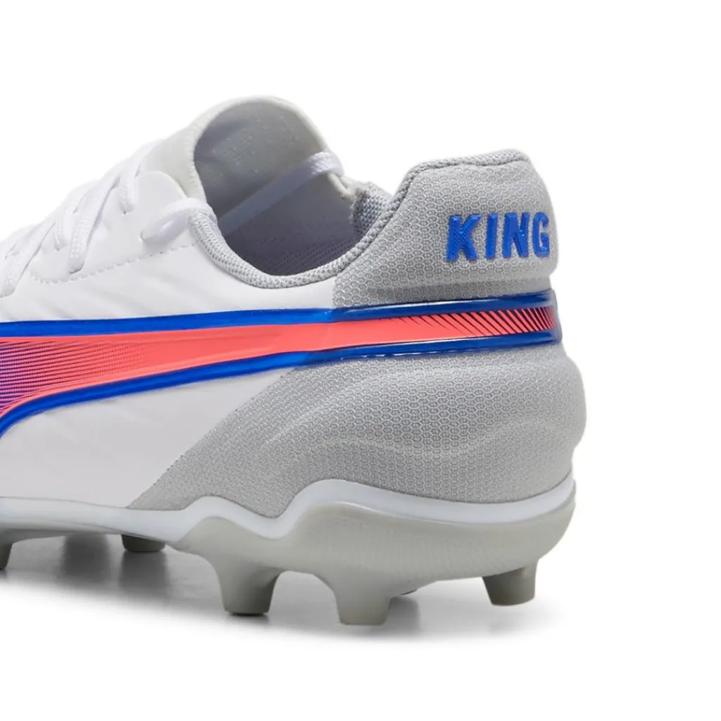 Puma KING MATCH FG AG voetbalschoenen junior white bluemazing flat light grey< Voetbalschoenen