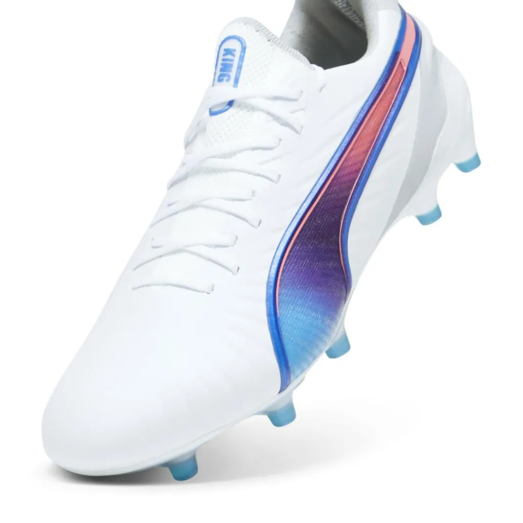 Puma KING ULTIMATE FG AG voetbalschoenen dames white bluemazing flat light grey sunset glow< Voetbalschoenen