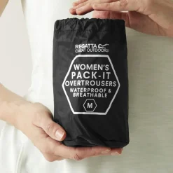 Regatta Pack It regenbroek dames black< Regenkleding & -Laarzen