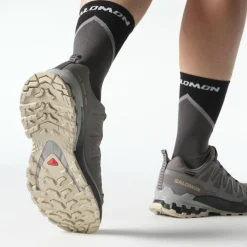 Salomon XA PRO 3D V9 GORE-TEX hardloopschoenen dames plum kitten black gull< Hardloopschoenen