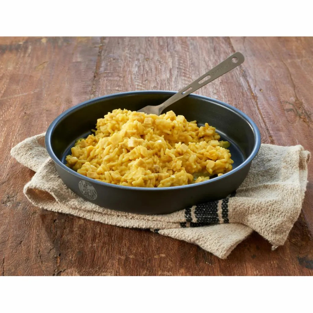 Trek 'n Eat Chicken in Curried Rice< Voeding