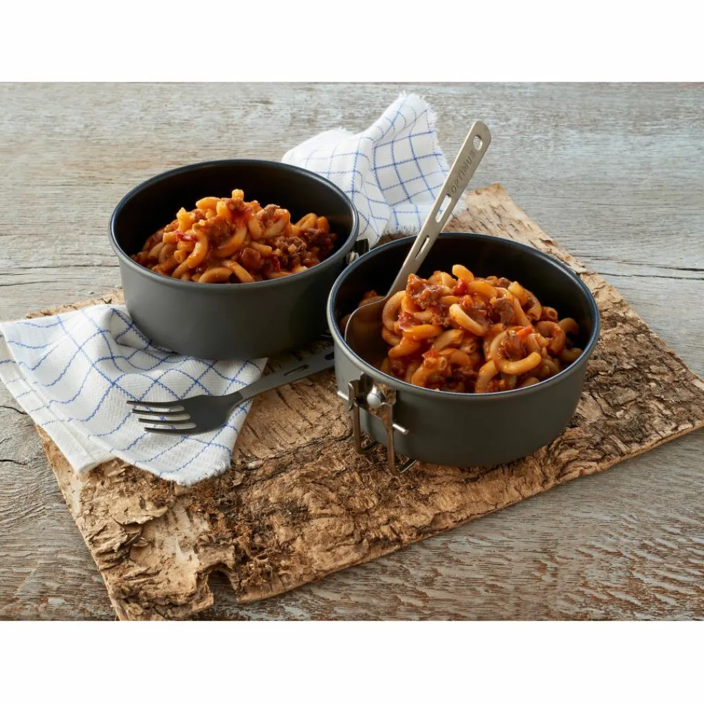 Voeding-Trek 'n Eat Spicy Beef Casserole with Noodles