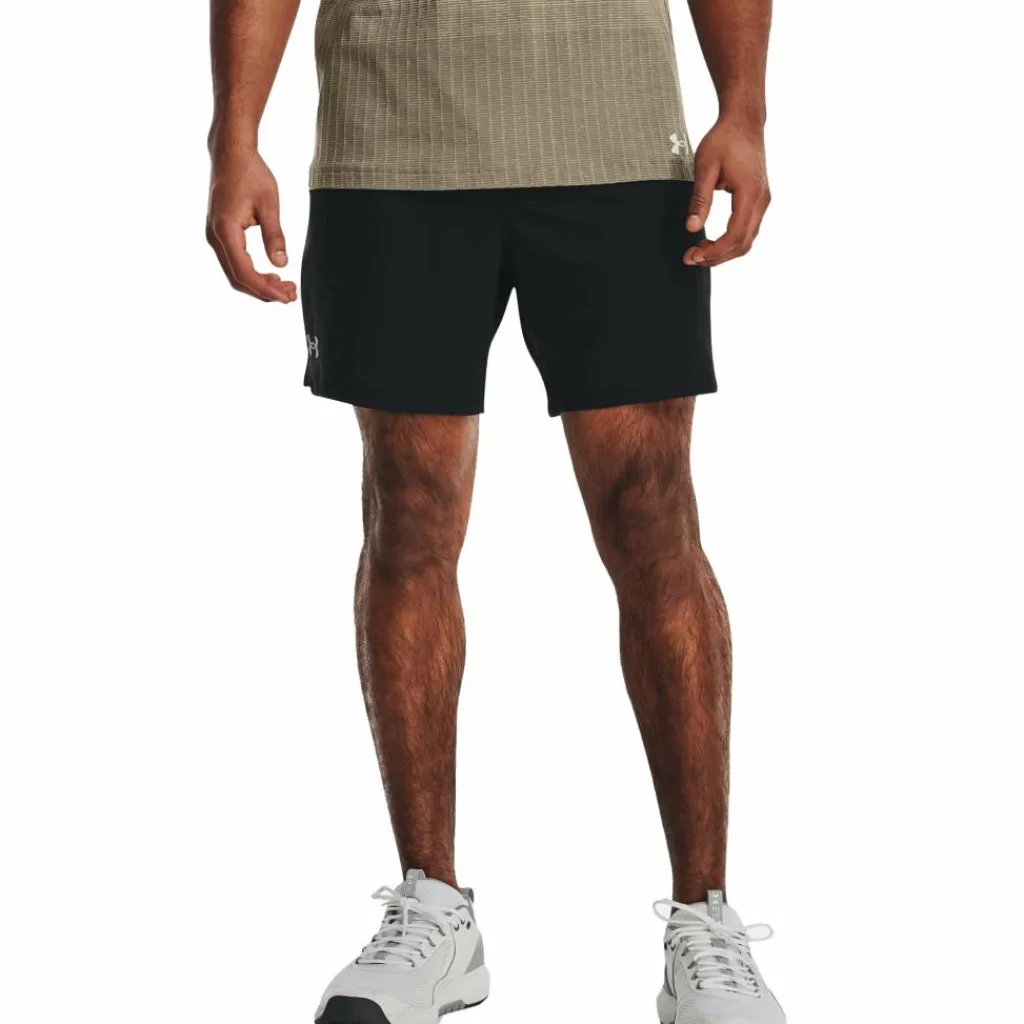 Under Armour Vanish Woven 6 inch short heren black< Sportbroek