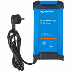 Accu's & Batterijen-Victron Energy  Blue Smart IP22 12V/15A acculader met 1 uitgang