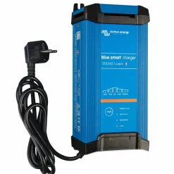 Accu's & Batterijen-Victron Energy Blue Smart IP22 12V/20A acculader met 1 uitgang