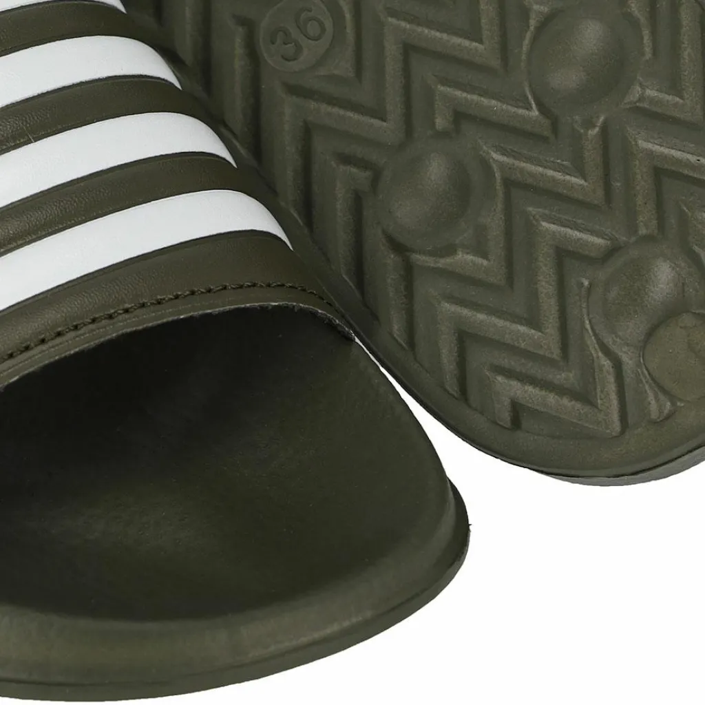 XQ 000133894006 slippers junior green white< Badslippers|Slippers